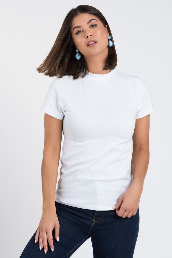 Blusa Basic Branca Gola Alta com Manga Blusa Basic Branca Gola Alta com Manga