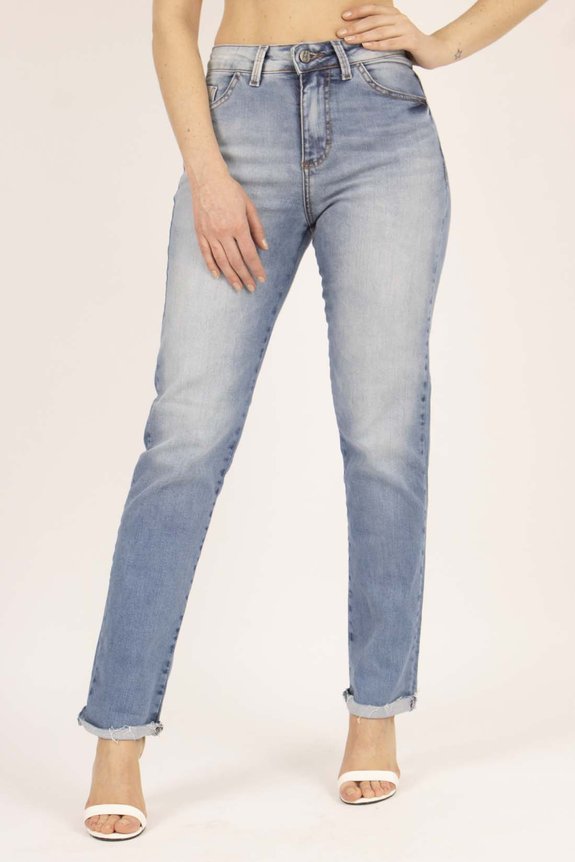 Calça Jeans Feminina Mom Clara Calça Jeans Feminina Mom Clara
