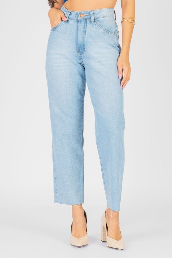 Calça Jeans Mom Vic Corte a Fio Calça Jeans Mom Vic Corte a Fio