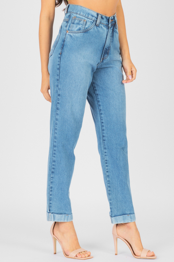 Calça Jeans Mom Amanda c/ Barra Dobrada Calça Jeans Mom Amanda c/ Barra Dobrada