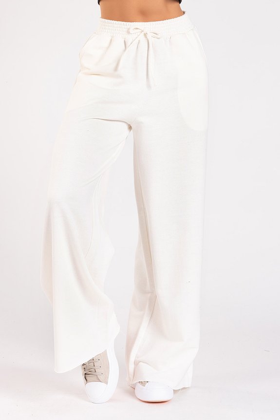 Calça Moletom Wide Leg Tai Branco Calça Moletom Wide Leg Tai Branco