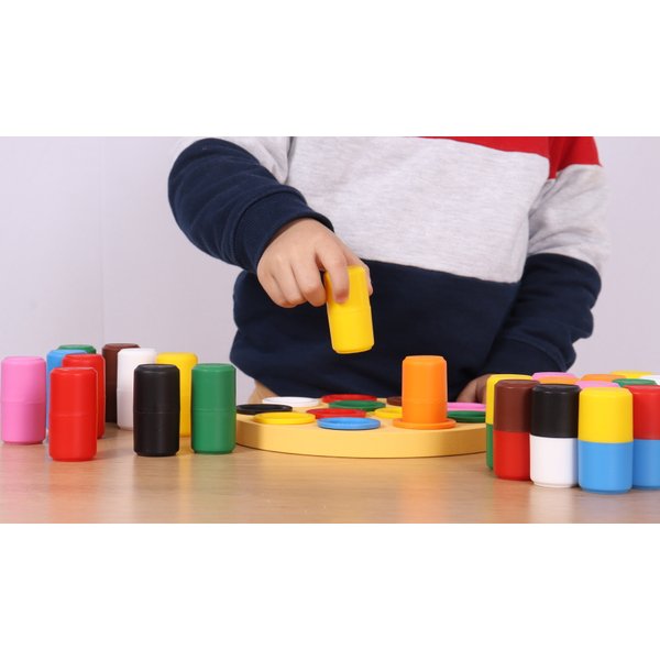 Uni 4 - Jogo de Tabuleiro - Brinquedo Educativo de Competição