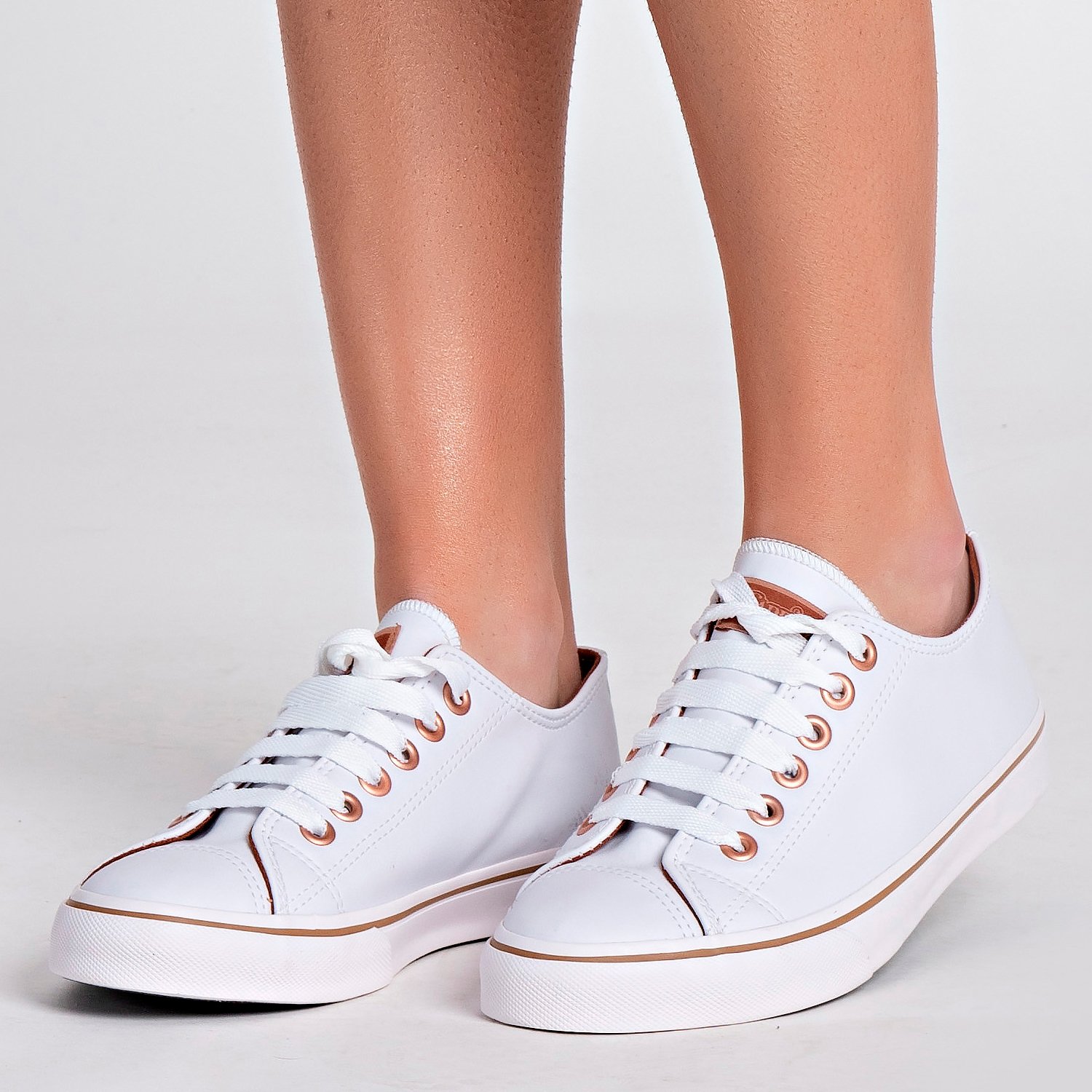 Tenis branco cheap da capricho