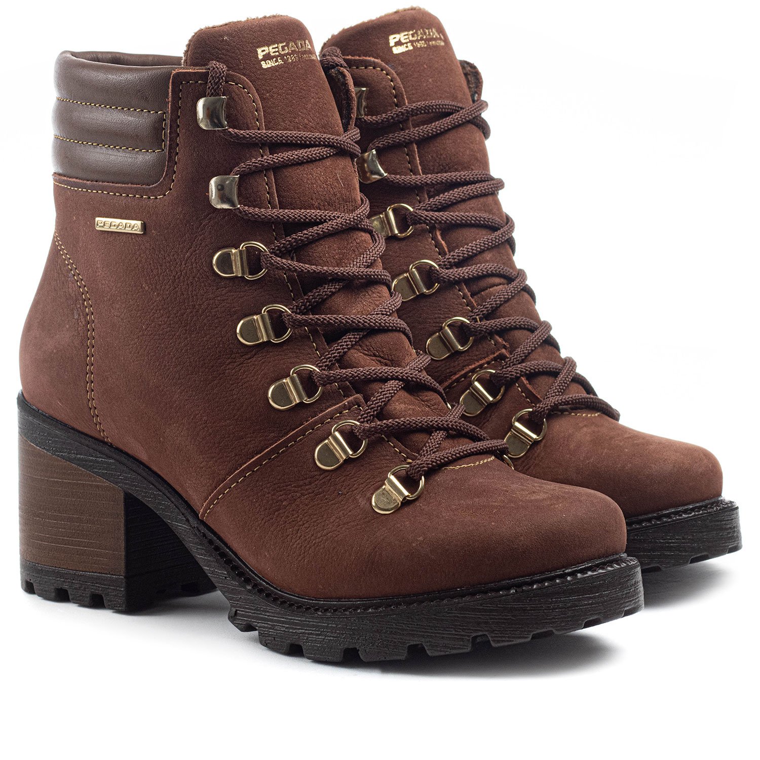 Bota best sale pegada feminina