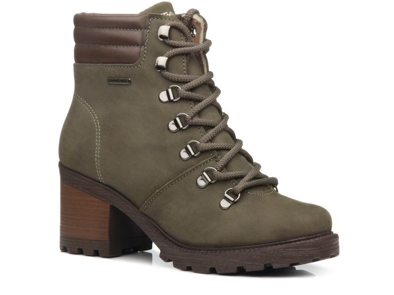 Bota verde sale musgo feminina