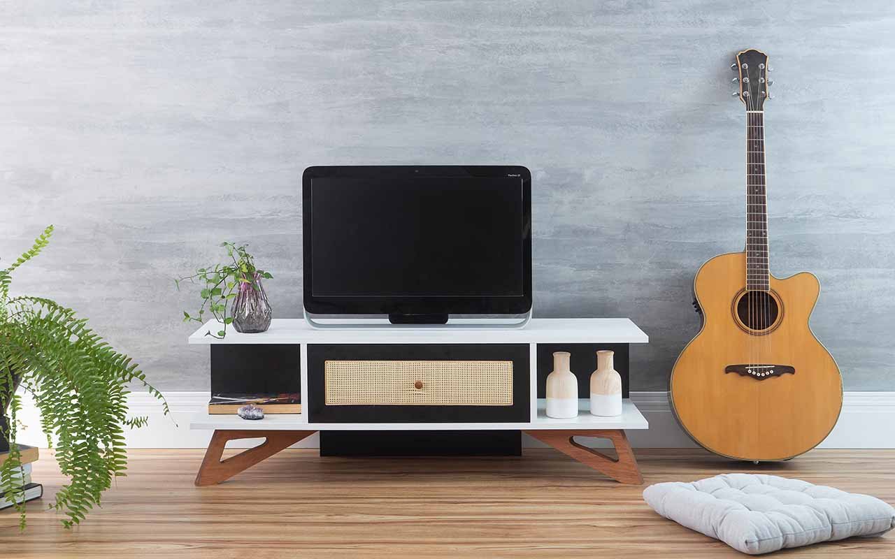 Rack Pequeno de TV Stills MDF Branco e Preto e Madeira JT