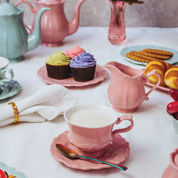 Conjuntos de chá de porcelana de 15 peças com bule de chá, xícaras e pires  Conjunto de xícaras de café Bone China Serviço de chá de cerâmica para