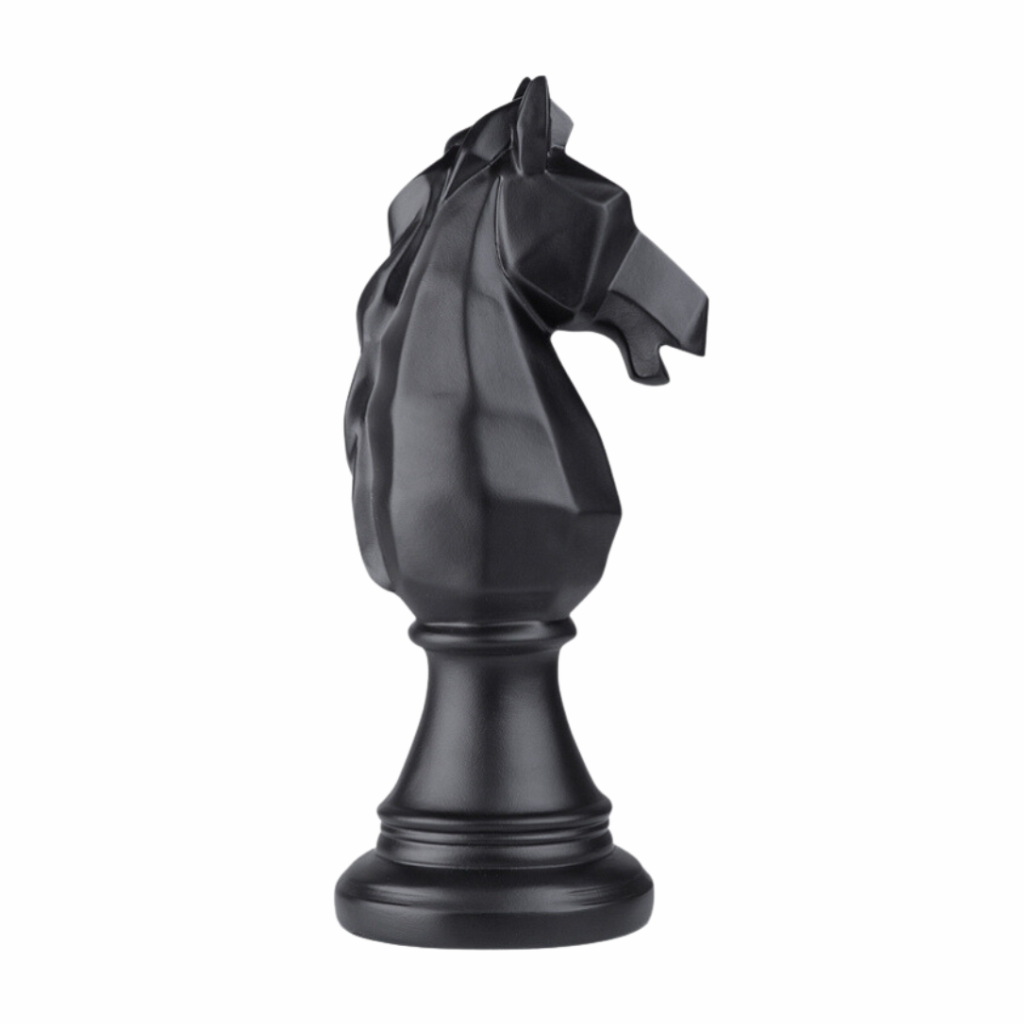 Escultura Decorativa em Resina Rainha Xadrez 40,5x13cm – Preto