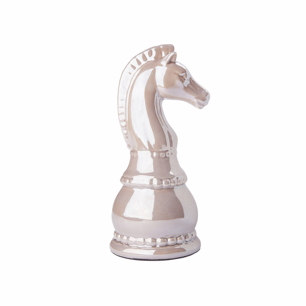 Escultura bronze em forma de peça de xadrez (cavalo) me