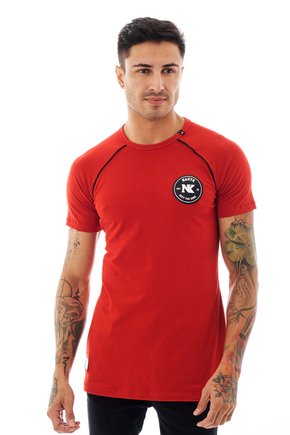 19 camiseta nyo 1