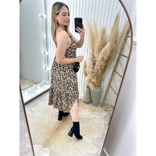Slip dress oncinha cheap