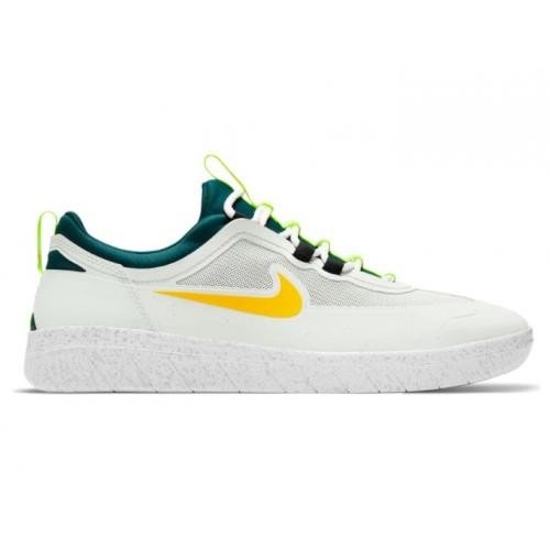 Nike sb store nyjah free white