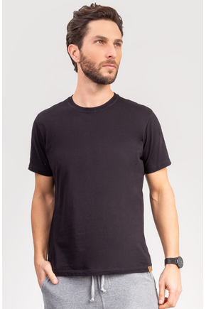 camiseta preta masculina 02
