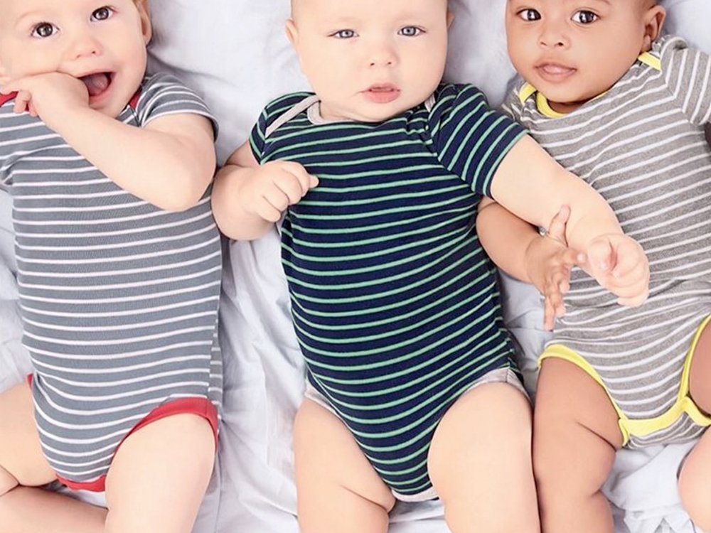 Como economizar em roupas de bebê?