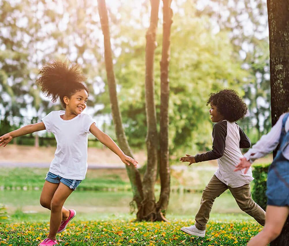 13 Brincadeiras Criativas para Estimular a Criatividade Infantil – Outlet  Mamães