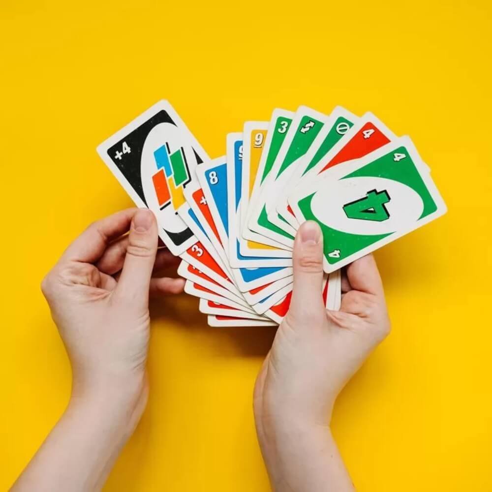 QUAL A FUNÇÃO DAS CARTAS ( +2, INVERTER, CORINGA, +4 E BLOQUEIO ) DO JOGO  UNO 