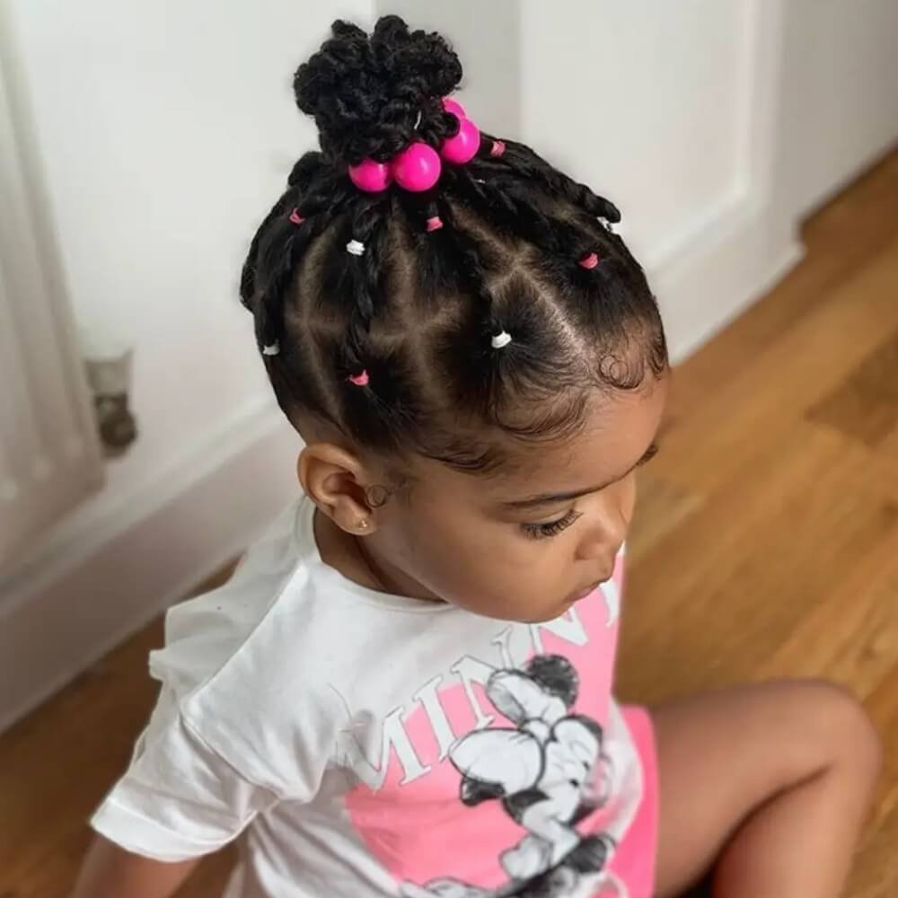 Penteado Infantil fácil com elásticos coloridos e laço de