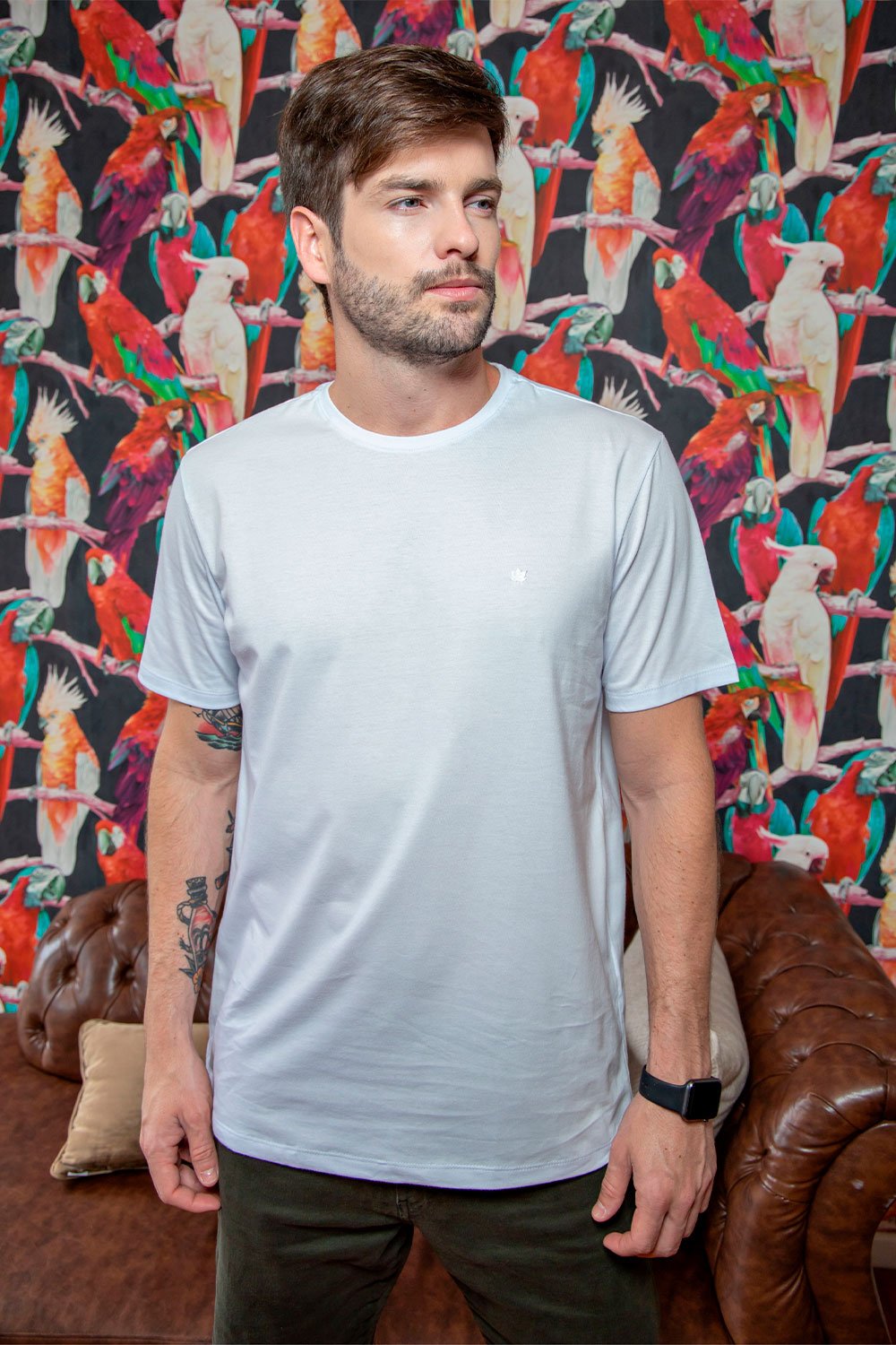camiseta masculina basica em meia malha branca se0301168 di0001 4