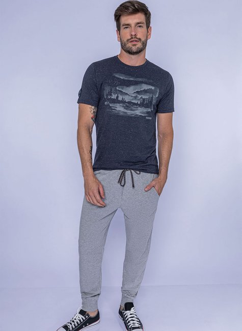Camiseta Masculina Malha Botonê Estampa Neve, Cor Marinho Camiseta Masculina Malha Botonê Estampa Neve, Cor Marinho