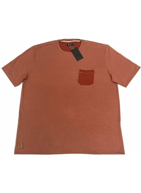 Camiseta Masculina Plus Size Malha Mescla com Bolso Liso, Cor Vermelho Mango Camiseta Masculina Plus Size Malha Mescla com Bolso Liso, Cor Vermelho Mango