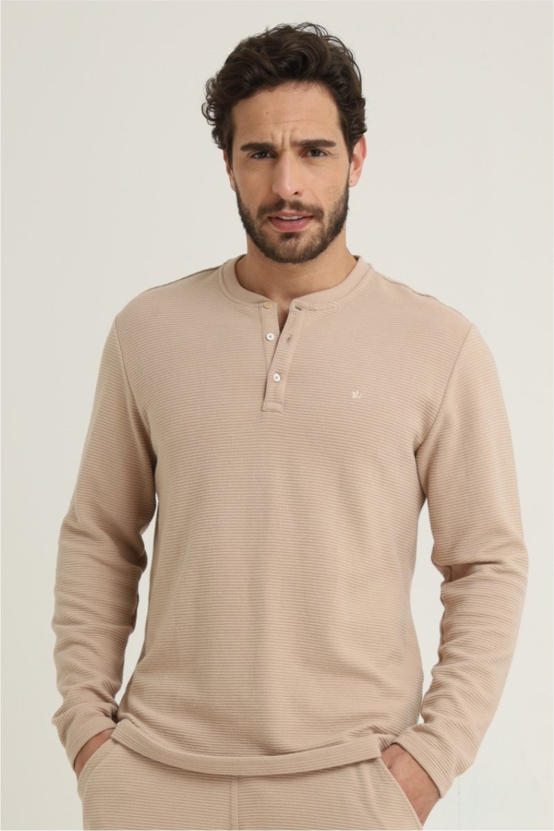 Modelos de hot sale blusas masculinas