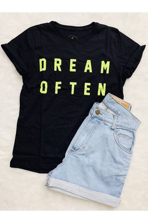 T-Shirt Preta Dream Often