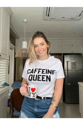 T-Shirt Branca Caffeine Queen
