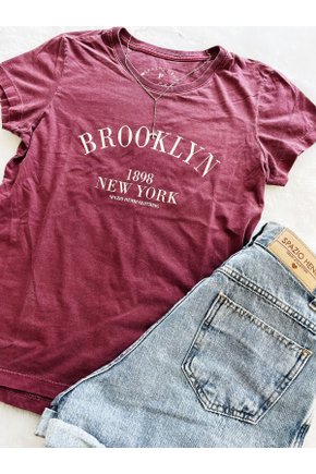 T-shirt Estonada Bordô New York