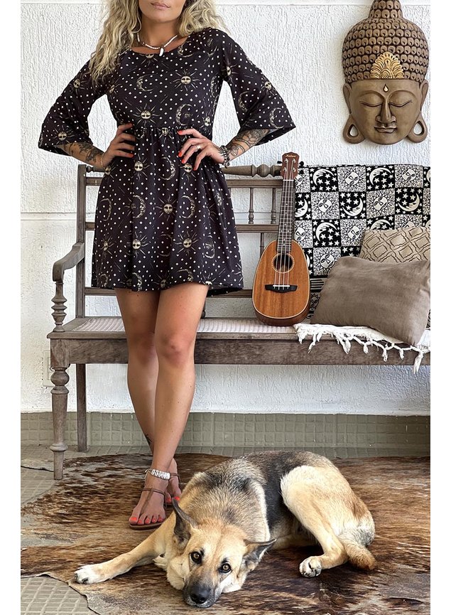 Vestido curto hot sale meia manga