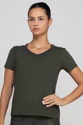 102240 camiseta feminina poliamida tons verde militar taquion 001