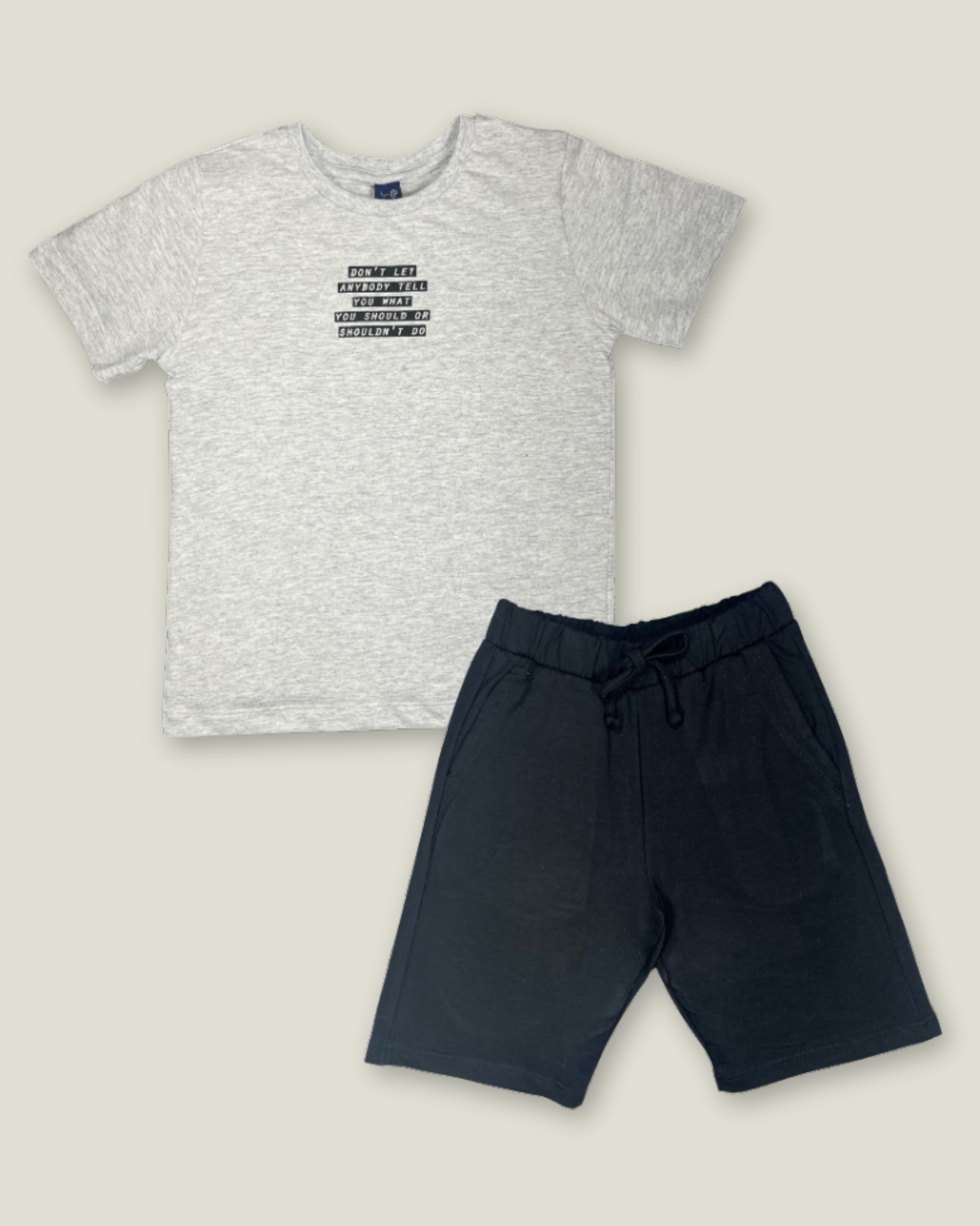 Conjunto de Roupa Infantil Camiseta e Bermuda - Menino