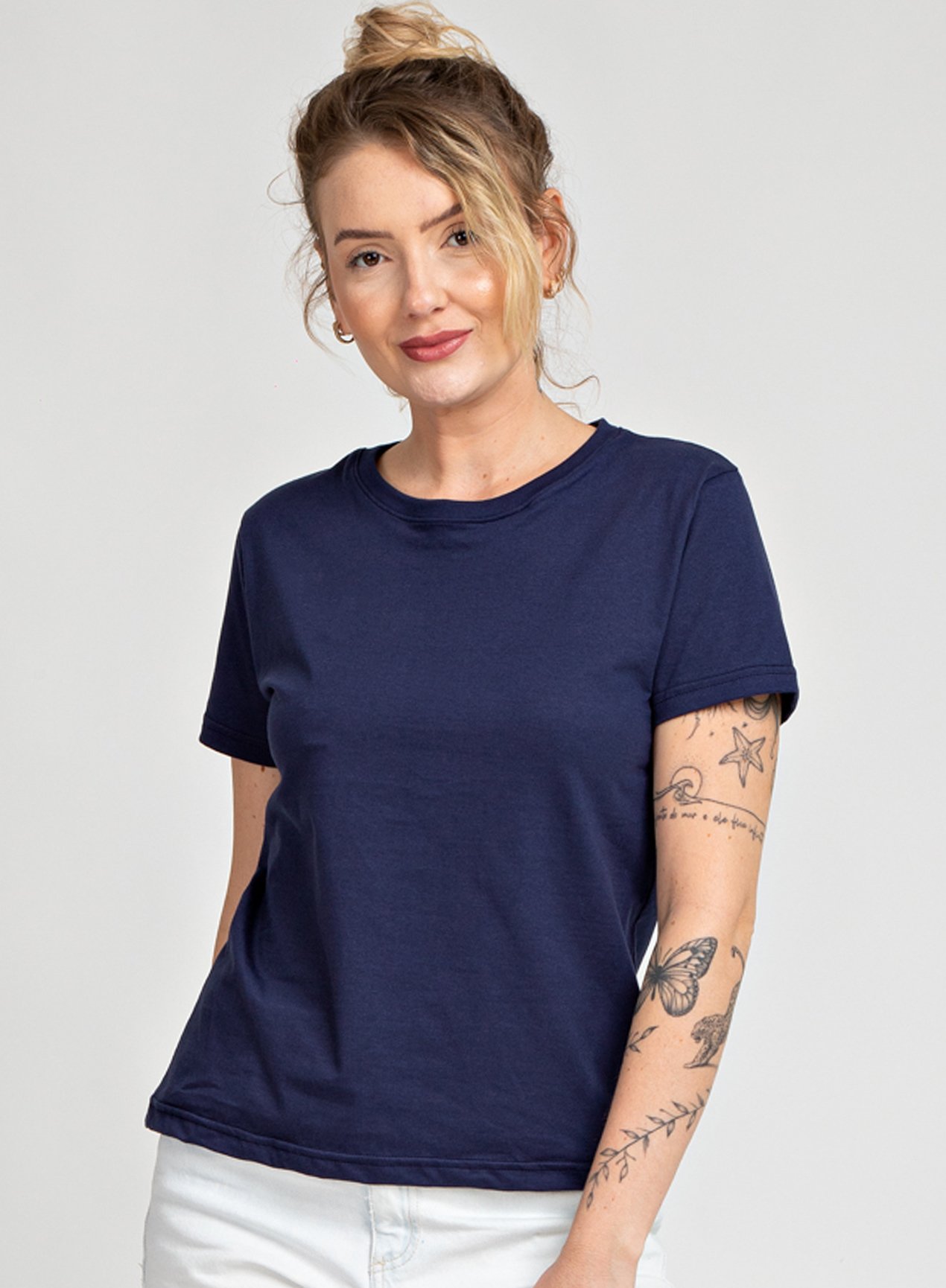 camiseta feminina azul marinho algodao