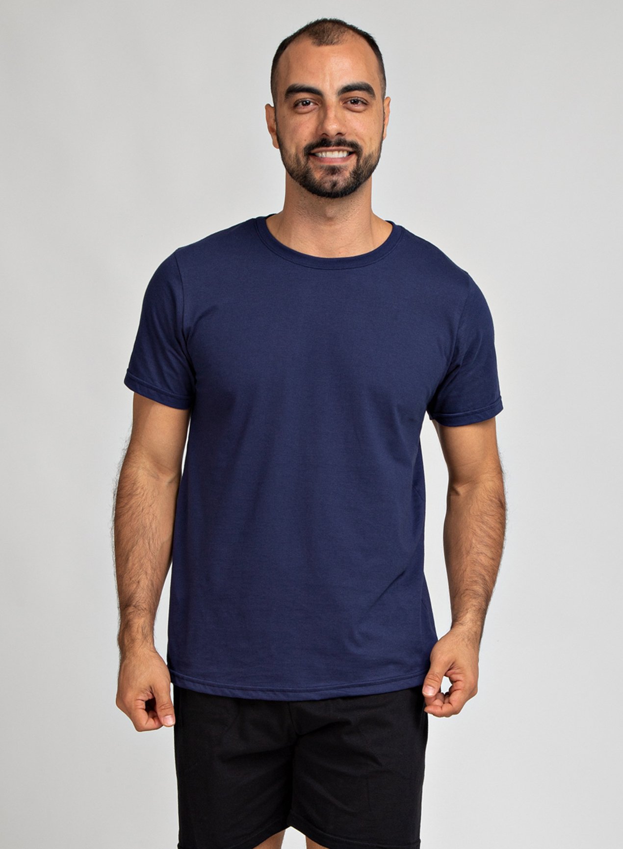 camiseta masculinabasica azul marinho