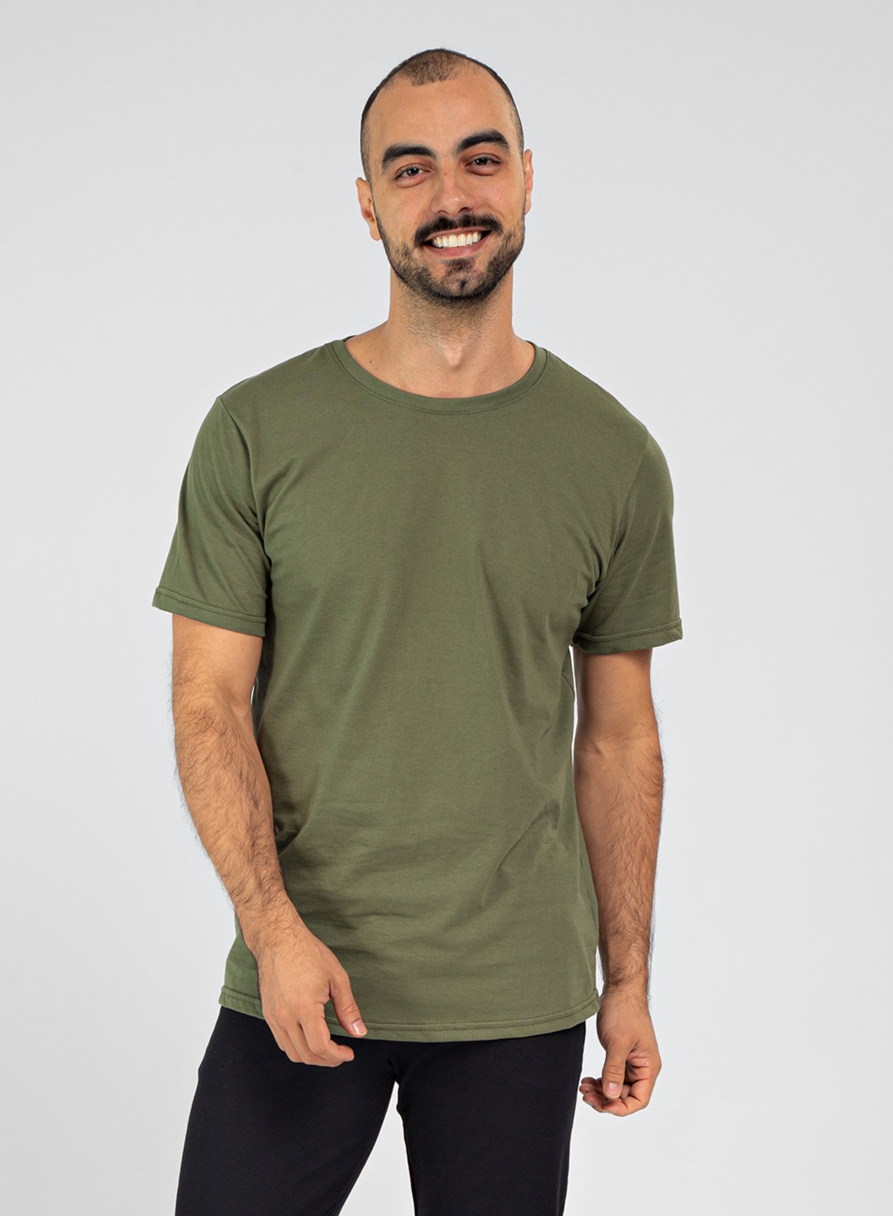 camiseta masculina algodao verde militar