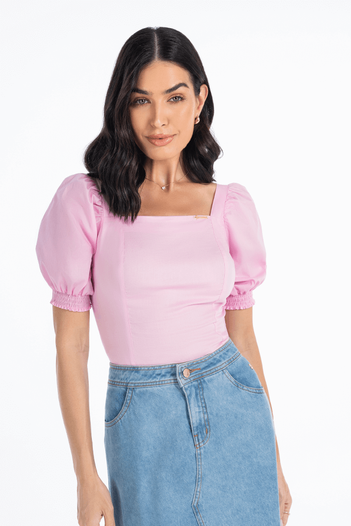 02 blusa com detalhes em lastex rosa via tolentino