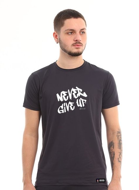 camiseta_caan_never_give_up_1849_variacao_14531_1_d4323772b82412aee411108d5493509a